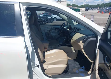 2017 Nissan Rogue Sl из США, поврежденный, VIN 5N1AT2MT2HC799698